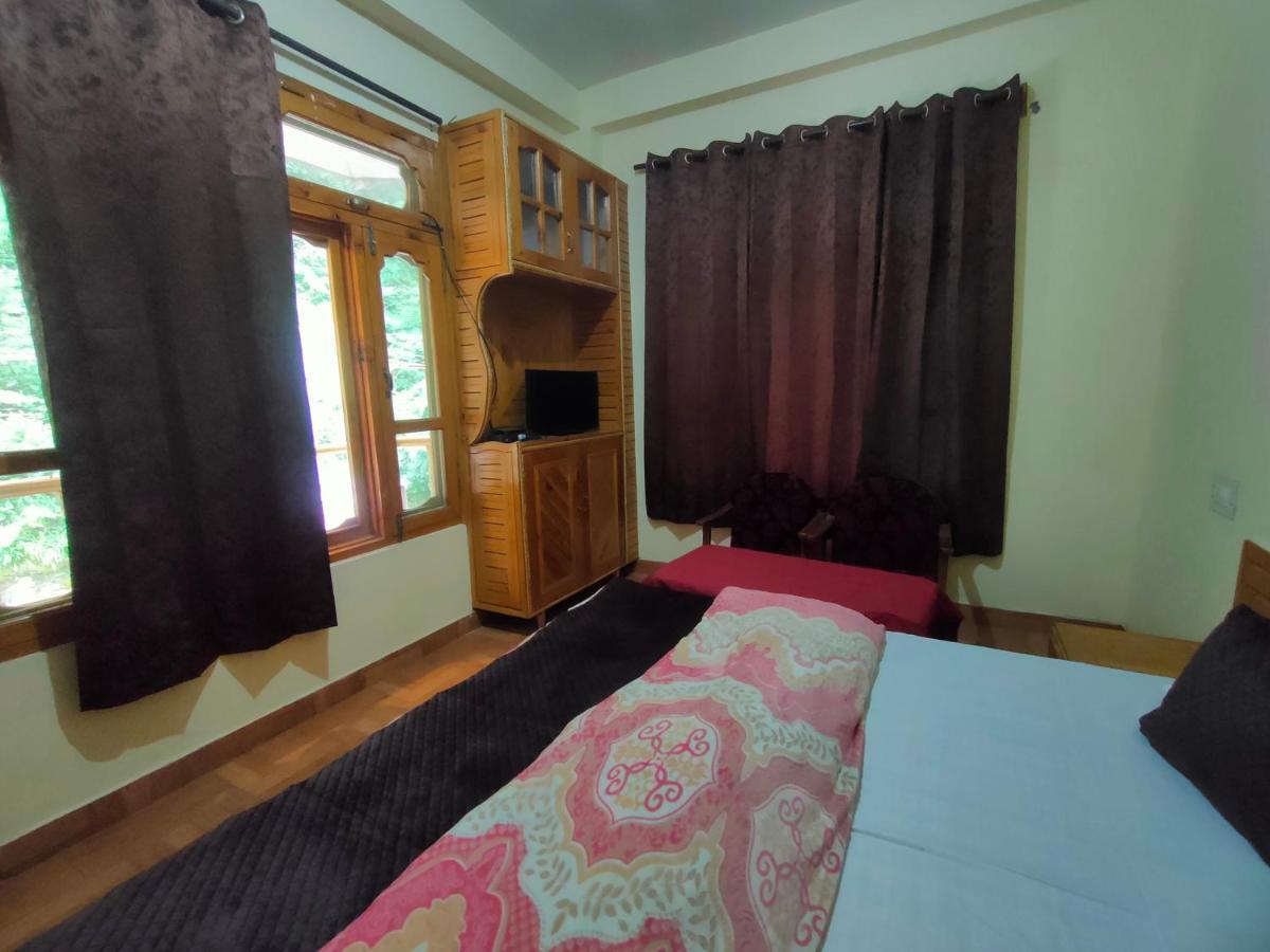 Hotel Anupam By Mid Orchard, Kasol Exterior photo